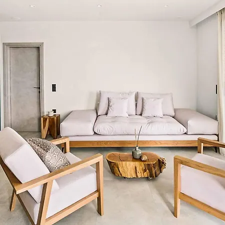 Ieros Villa Radzaklí