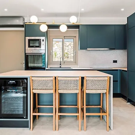 فيلة Ieros Ratzaklíon